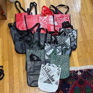 Lululemon Small shopping bags- Lot of 16 Reusable - Black, Red, Green, White